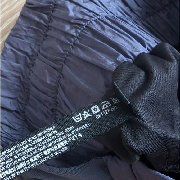 Free People X FP Movement Way Home High-rise Split Hem Shorts, size S - Picture 7 of 7